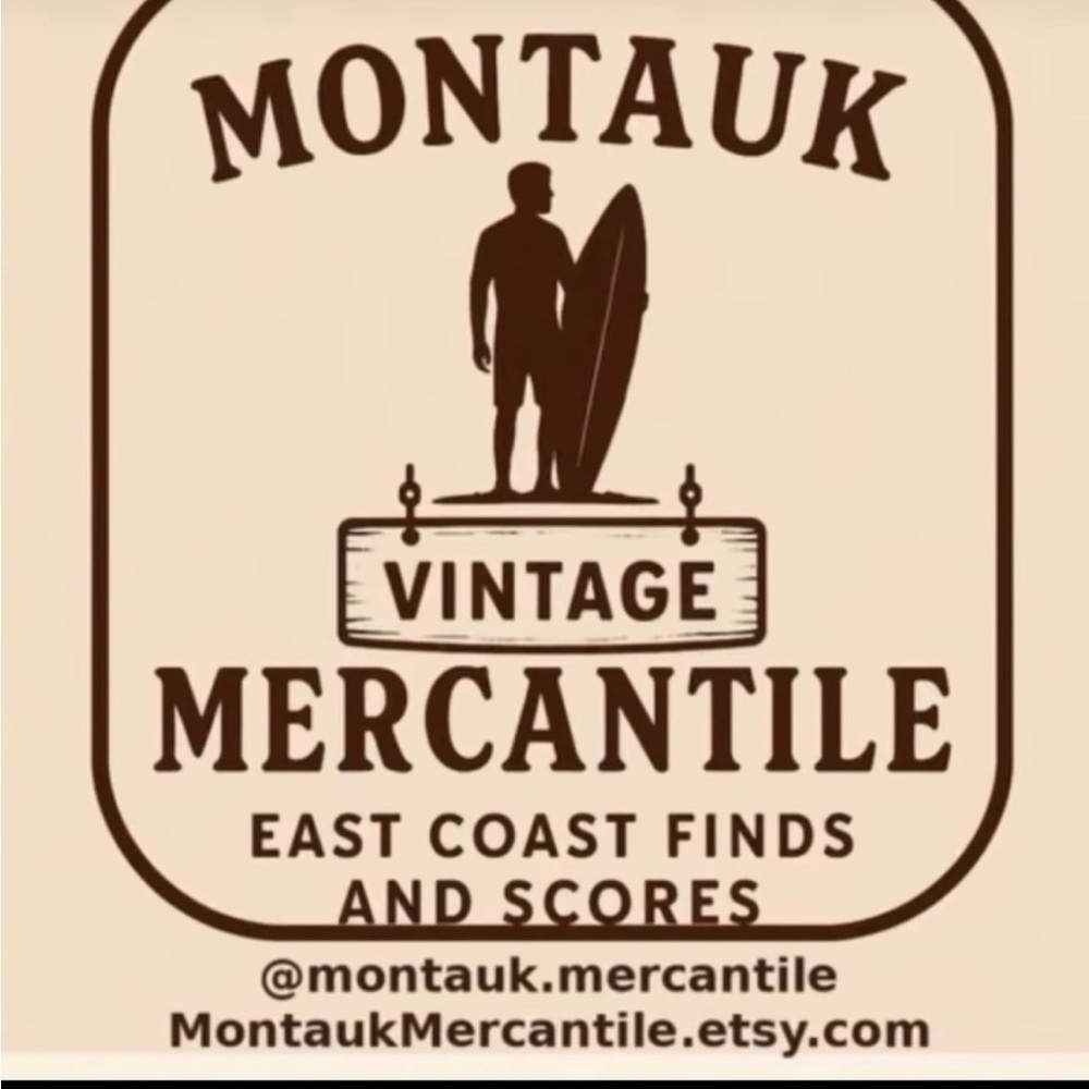 Original Prada Box measures approximately 11.5 x 9.5 x 4.75 inches. Prada Milano - Picture 10 of 10